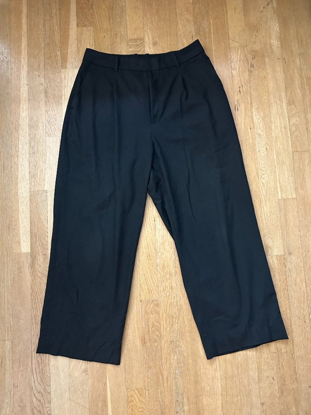 Uniqlo Pleated Wide Leg Pants Black Size L